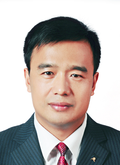 郭安福个人证件照.jpg