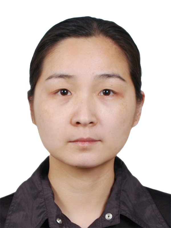 王海华证件照片.jpg